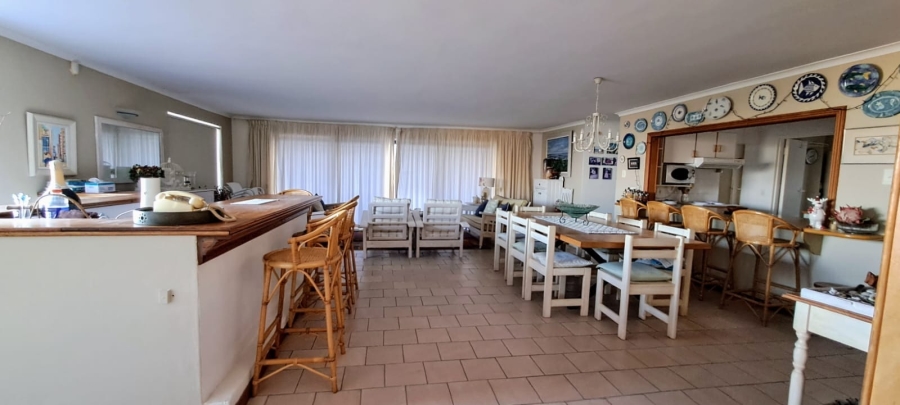 To Let 5 Bedroom Property for Rent in Vermont Western Cape